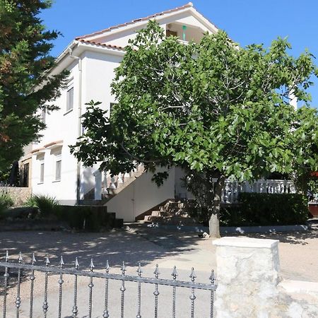 Apartments Nadenic Сило Экстерьер фото