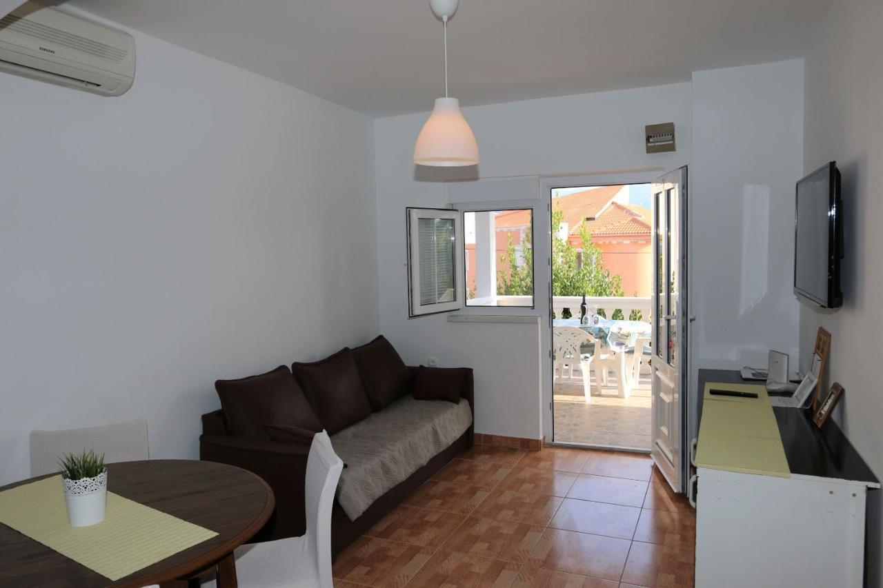 Apartments Nadenic Сило Экстерьер фото